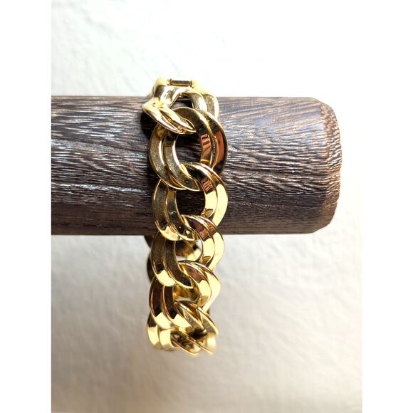 Vintage Monet Gold Tone Curb Double Link Bracelet W/ Fold Over Clasp - Picture 1 of 7